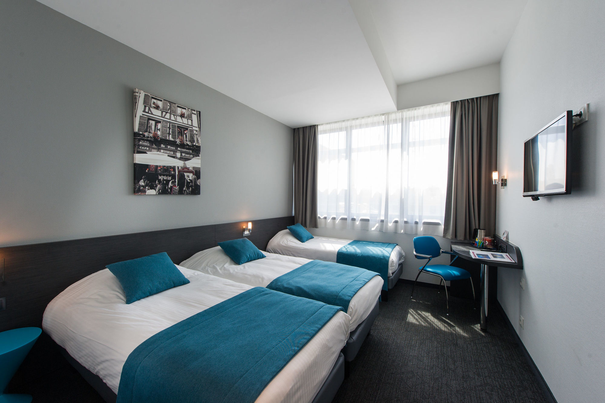 Hotel Restaurant Athena Spa Strasbourg Room photo